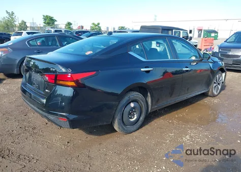 2021 Nissan Altima Sv Intelligent Awd z USA, uszkodzony, nr VIN 1N4BL4DW5MN415478